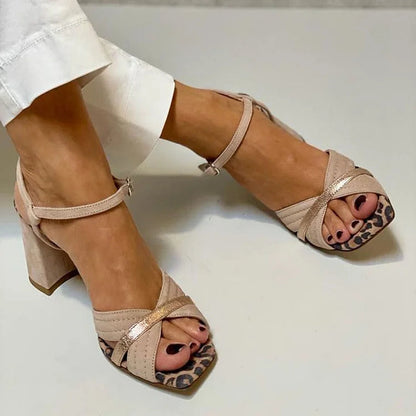 LORRIE | Vera Montiel