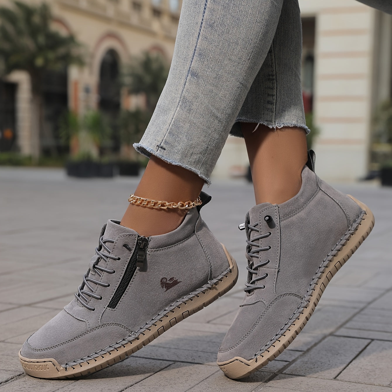 MILA™ SNEAKERS | Vera Montiel